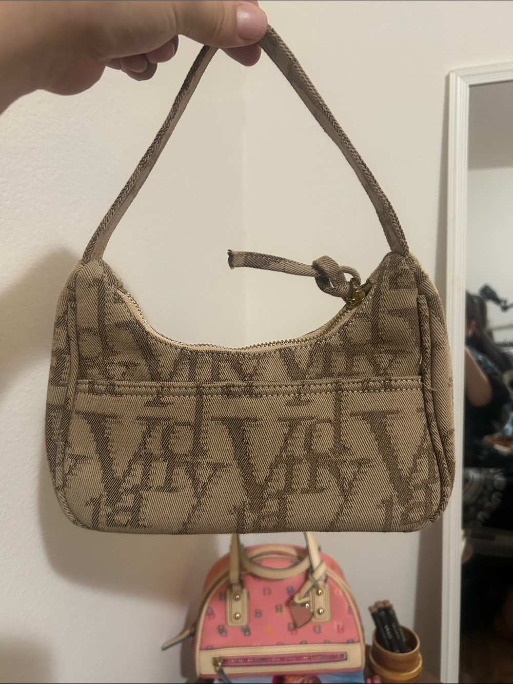Vandy The Pink Tan Monogram Shoulder Bag